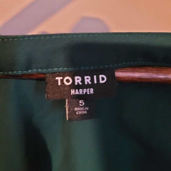 Torrid Harper Popover 3/4 Sleeve Blouse SZ5 - Picture 3 of 4